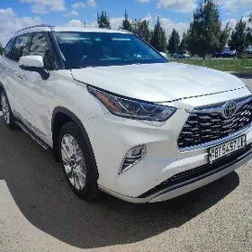 Toyota Highlander 2023