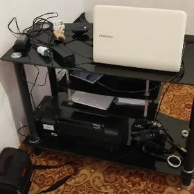 L805