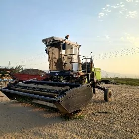 MTZ 82 2015