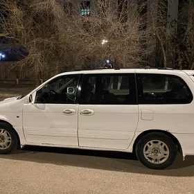 Kia Carnival 2003