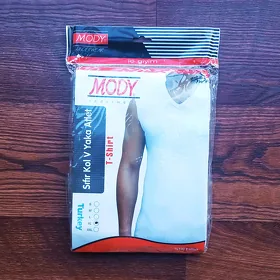 Mody golsuz futbolka