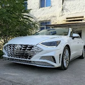 Hyundai Sonata 2020