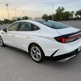 Hyundai Sonata 2024