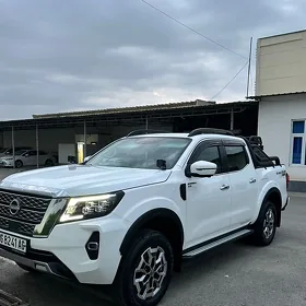 Nissan Navara 2024