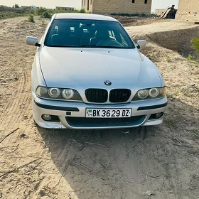 BMW E39 1999
