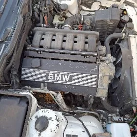 BMW 525 1992