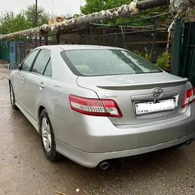 Toyota Camry 2010