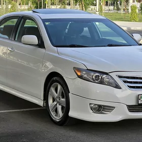 Toyota Camry 2011