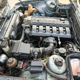 BMW 525 1988
