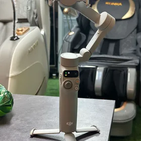 DJI OSMO mobile 7 stabilizator