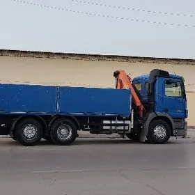 Mercedes-Benz ACTROS 3331 2004
