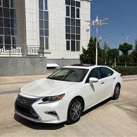 Lexus ES 350 2018