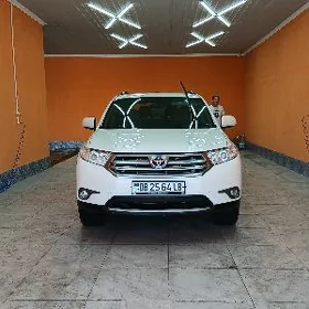 Toyota Highlander 2011