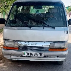 Toyota Hiace 1988