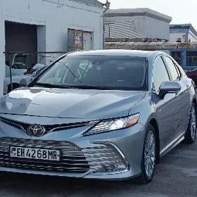Toyota Camry 2022