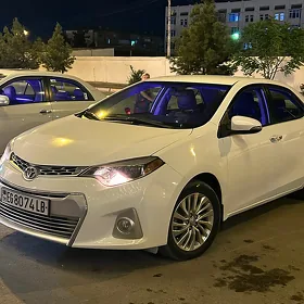Toyota Corolla 2014
