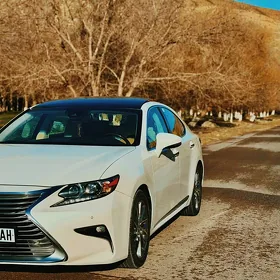 Lexus ES 350 2016