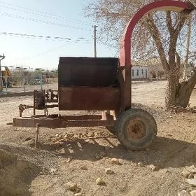 MTZ T-28 2023