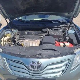 Toyota Camry 2010