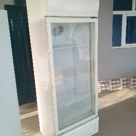 Холодильник витрина