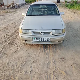 Opel Vectra 1992