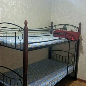 двухъярусная кровать