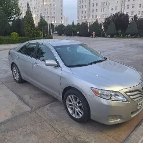 Toyota Camry 2010