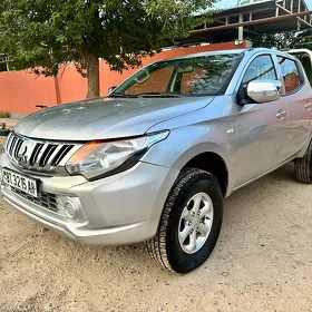 Mitsubishi L200 2018