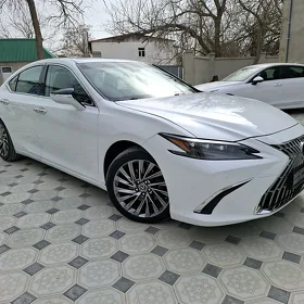 Lexus ES 350 2022
