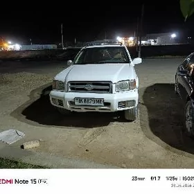 Nissan Pathfinder 1998