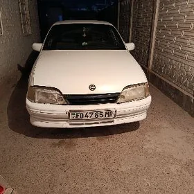 Opel Omega 1992