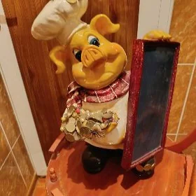 Хрюша повар