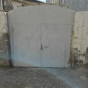 Satlyk galyñ wagon Garaž