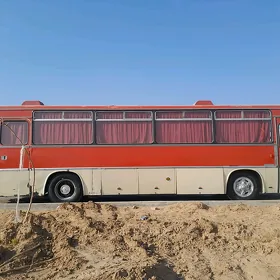 Man F90 1987