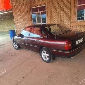 Opel Vectra 1989