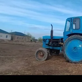 MTZ T-28 1990