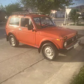 Lada Niva 1982