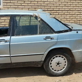 Mercedes-Benz 190E 1993