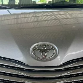 Toyota Sienna 2010