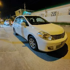 Nissan Versa 2009