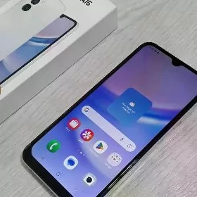 Samsung A15.