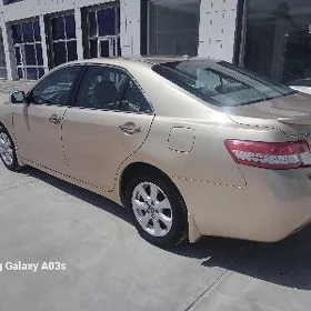 Toyota Camry 2010