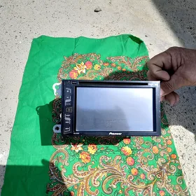 Pioneer televizor