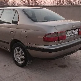 Toyota Carina 1995