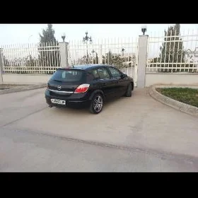 Slindr Opel Astra 2.0L