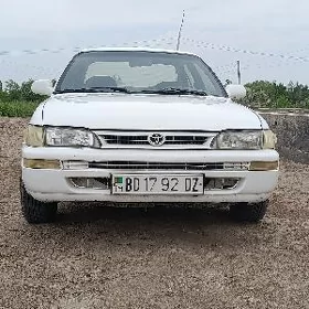 Toyota Corolla 1992