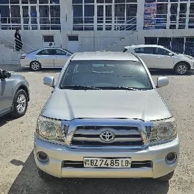 Toyota Tacoma 2010