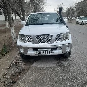 Nissan Navara 2011