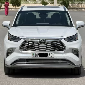 Toyota Highlander 2022
