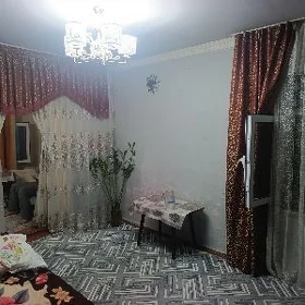 Satlyk jaý asma balkon